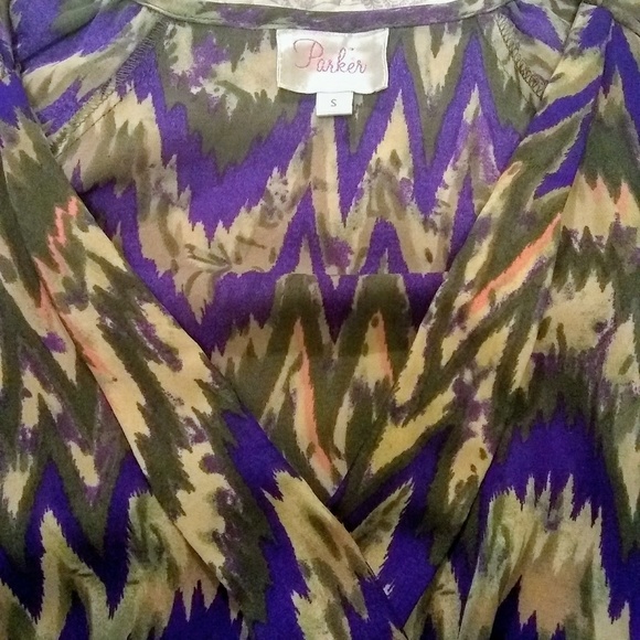 Parker Chevron 3/4 sleeve wrap front blouse - Picture 6 of 6